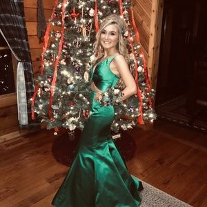 Sherri Hill Emerald Two Piece Mermaid Prom Dress